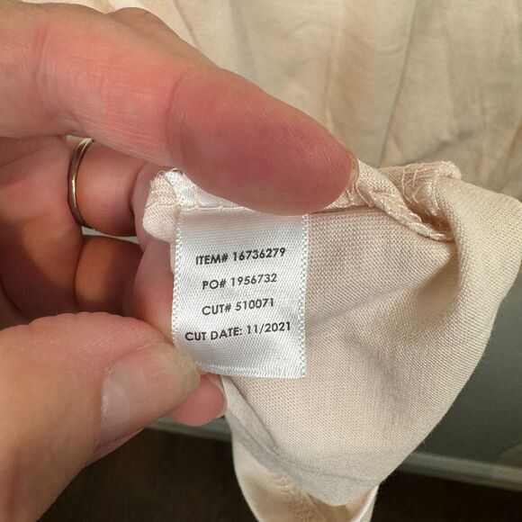 Torrid Van Halen TShirt Top Size 1 Small Crystal Ivory Music Band Tee Biker - Picture 6 of 8